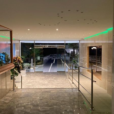 Apartamento Playa De Benidorm Playa De Levante Bagian luar foto