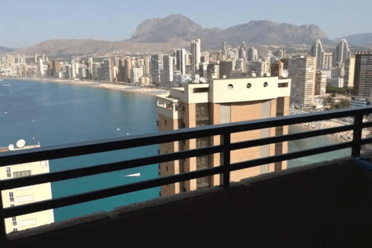 Apartamento Playa De Benidorm Playa De Levante Bagian luar foto