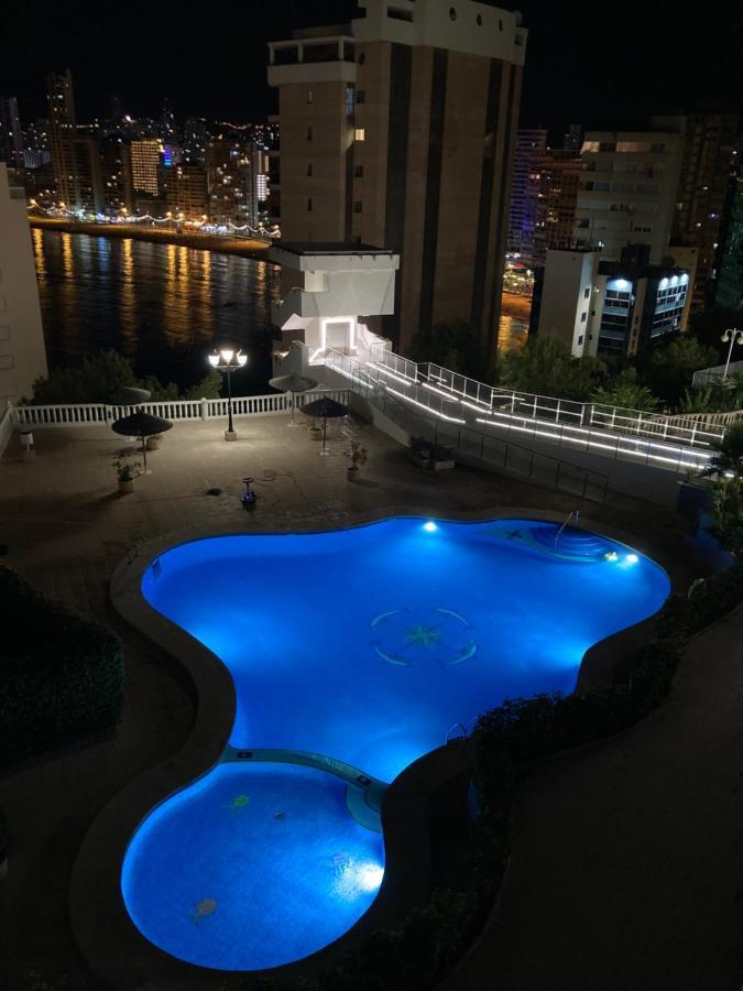 Apartamento Playa De Benidorm Playa De Levante Bagian luar foto